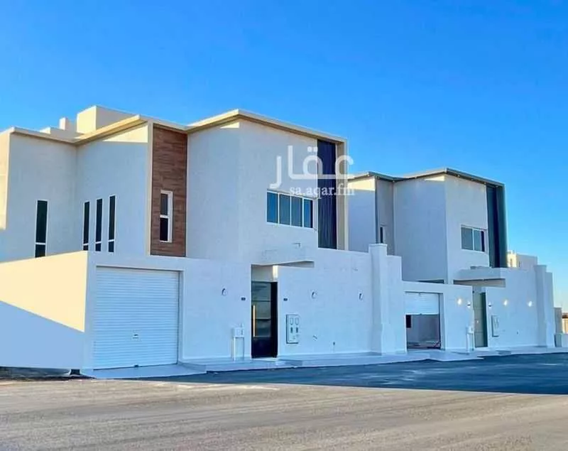 فيلا للبيع في شارع أبو أيوب الأزدي, حي الربوة, مدينة الرس, منطقة القصيم 1 صورة