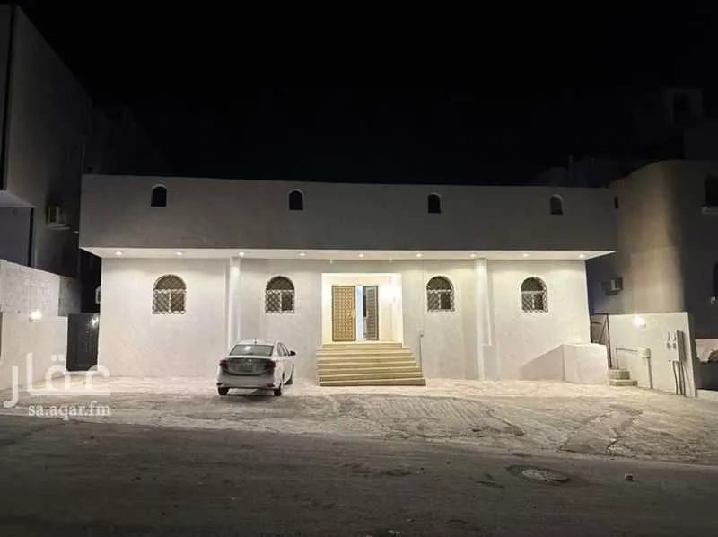 دور للبيع في شارع سبيحة العليا, حي طيبة, مدينة مكه المكرمه, منطقة مكة المكرمة 1 صورة