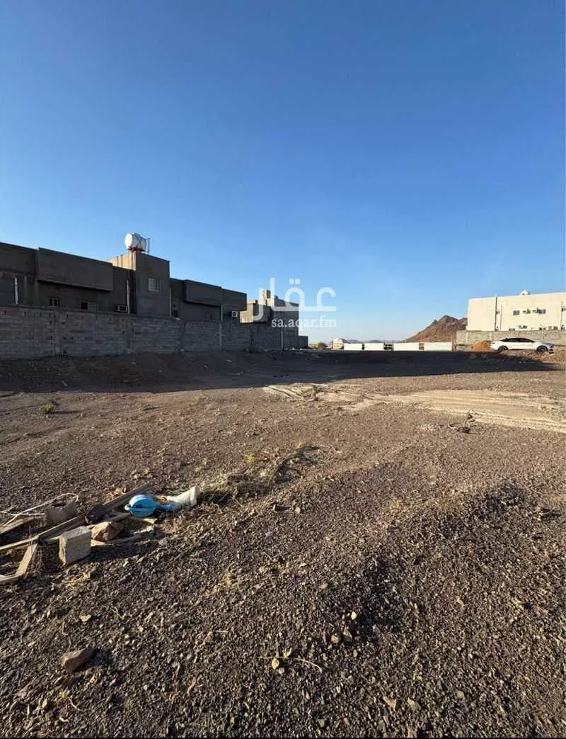 أرض للبيع في شارع نفير بن مجيب ، حي الصناعية ، المدينة المنورة ، منطقة المدينة المنورة 1 صورة