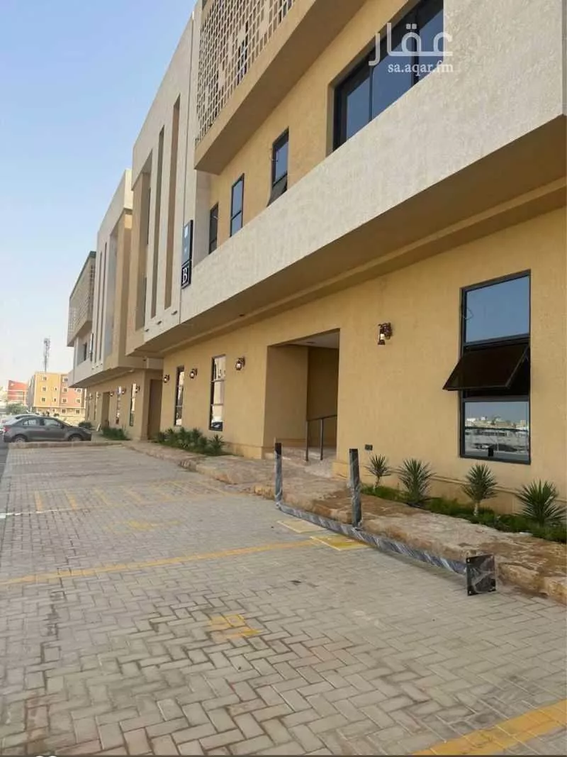 شقة للبيع في شارع محمد بن ناصر المبارك, حي عرقة, مدينة الرياض, منطقة الرياض 1 صورة
