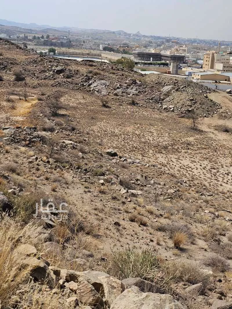 أرض للبيع في شارع الاتفاق, حي المطار, مدينة ابها, منطقة عسير 1 صورة