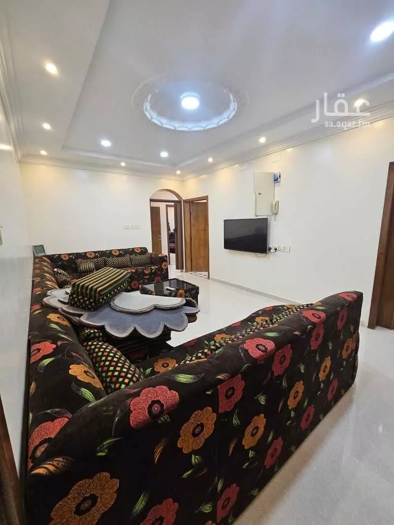 شقة للبيع في شارع عراك الغفاري, حي المروج, مدينة ابها, منطقة عسير 1 صورة
