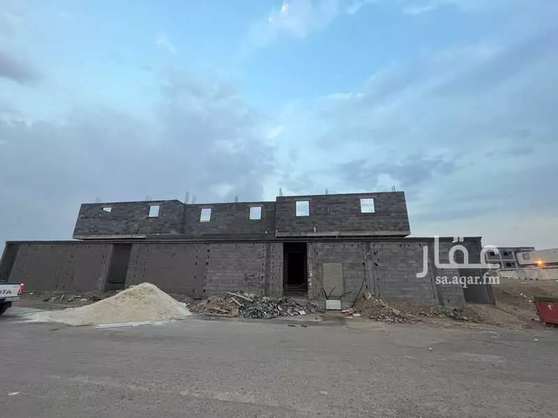 عمارة للبيع في شارع جبير بن غالب ، المدينة المنورة ، منطقة المدينة المنورة 1 صورة