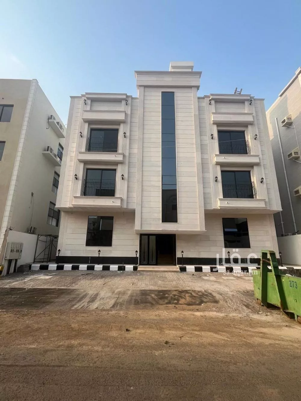 شقة للبيع في شارع شارع 3 د, حي المطار, مدينة جازان, منطقة جازان 1 صورة