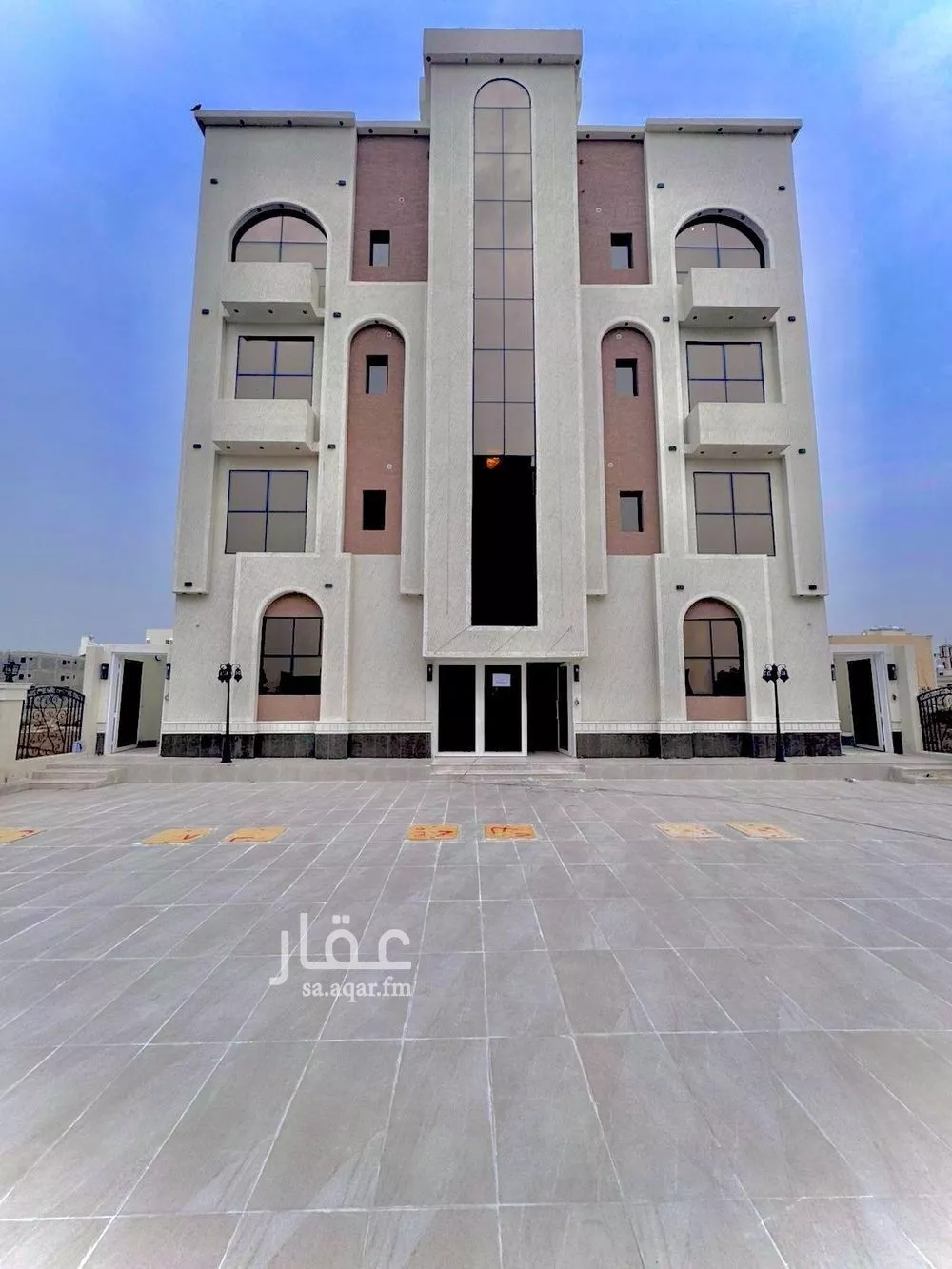 شقة للبيع في شارع قدامه بن جعفر, حي الرحاب 2, مدينة جازان, منطقة جازان 1 صورة