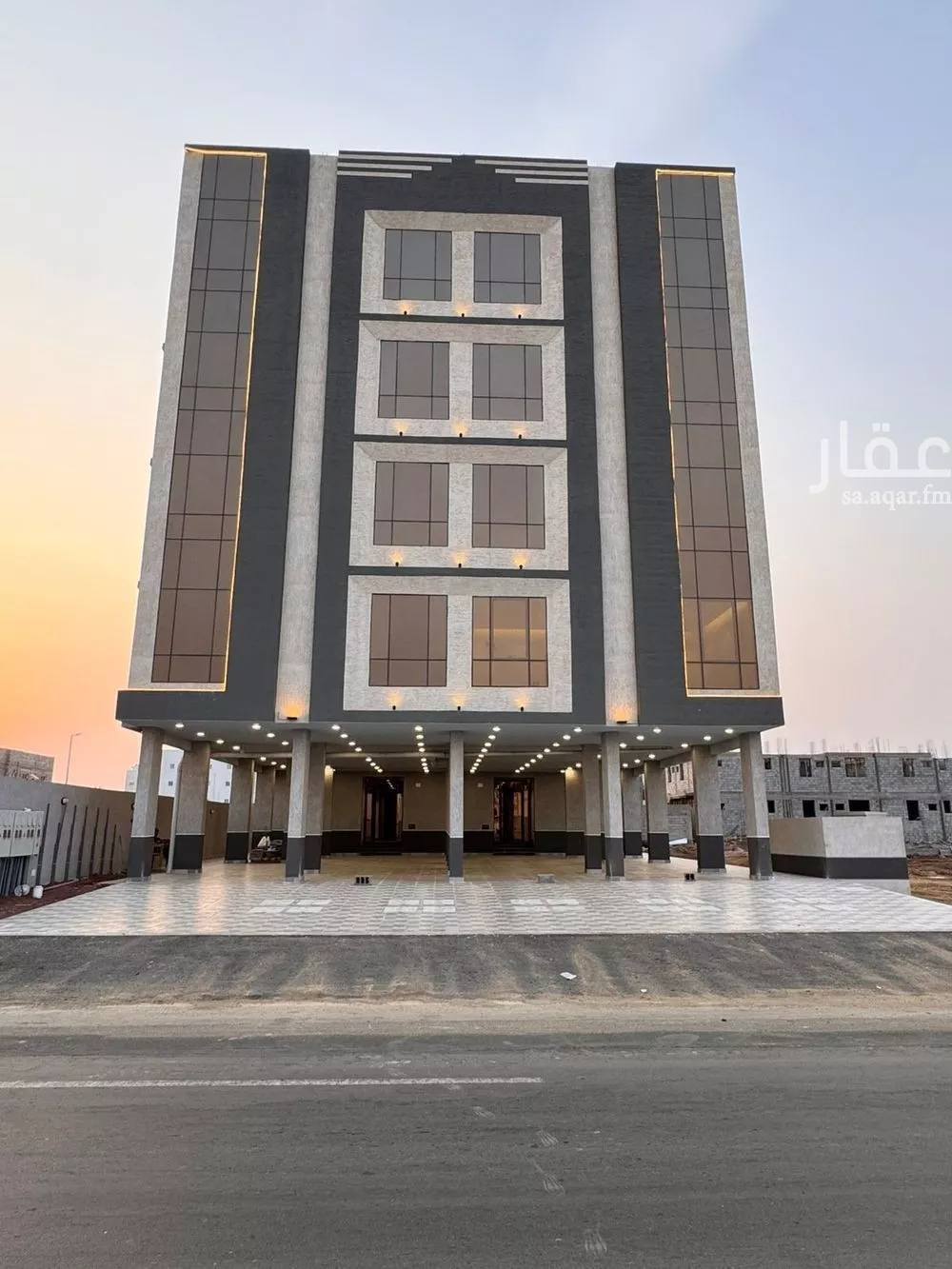 شقة للبيع في شارع ابو صخر الهذلي, حي الرحاب 1, مدينة جازان, منطقة جازان 1 صورة