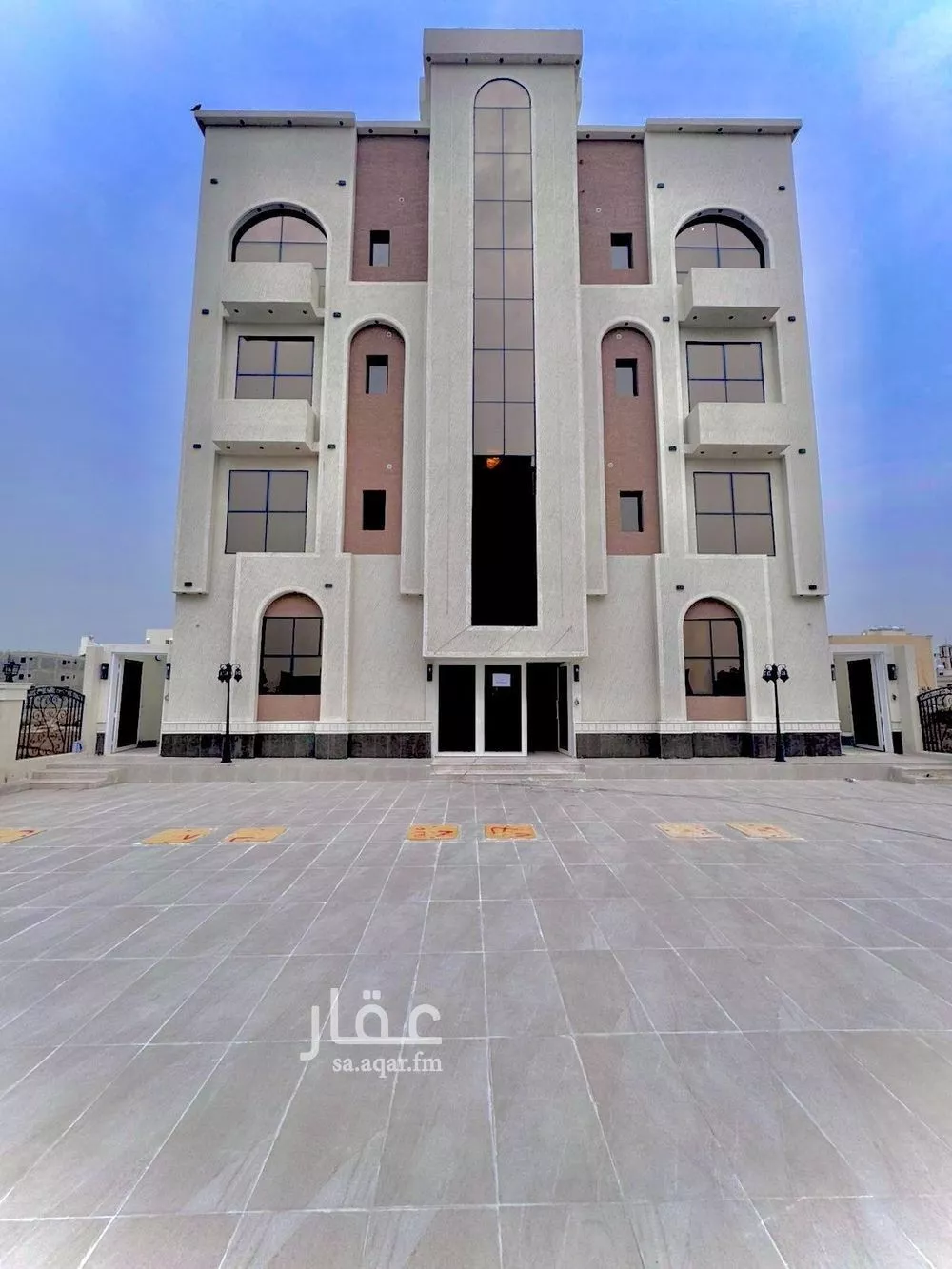 شقة للبيع في شارع قدامه بن جعفر, حي الرحاب 2, مدينة جازان, منطقة جازان 1 صورة