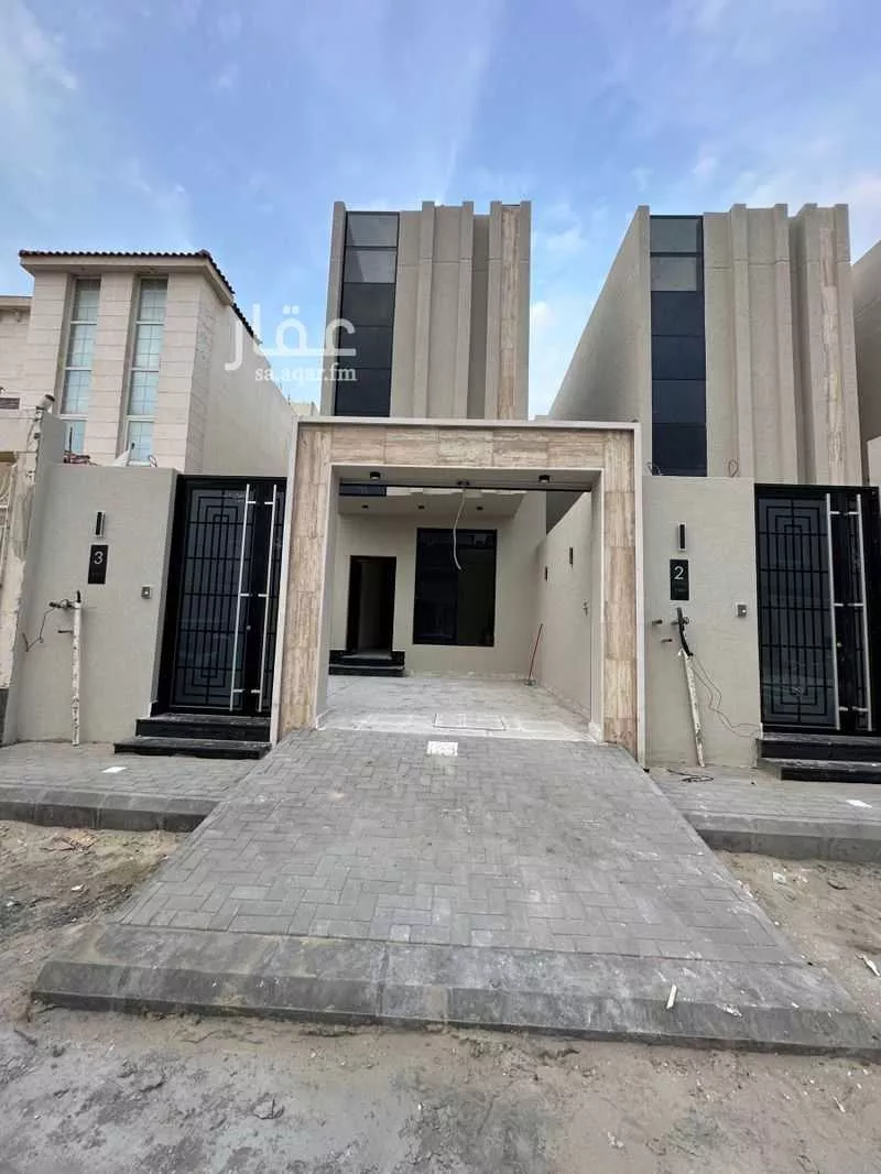 فيلا للبيع في شارع 11أ, حي اللؤلؤ, مدينة الخبر, المنطقة الشرقية 1 صورة