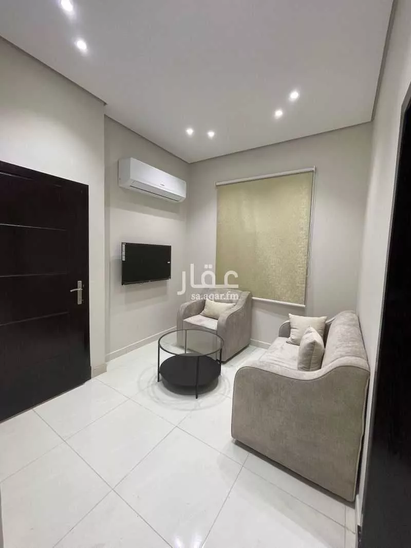 عمارة للإيجار في شارع السابع عشر, حي الثقبة, مدينة الخبر, المنطقة الشرقية 1 صورة