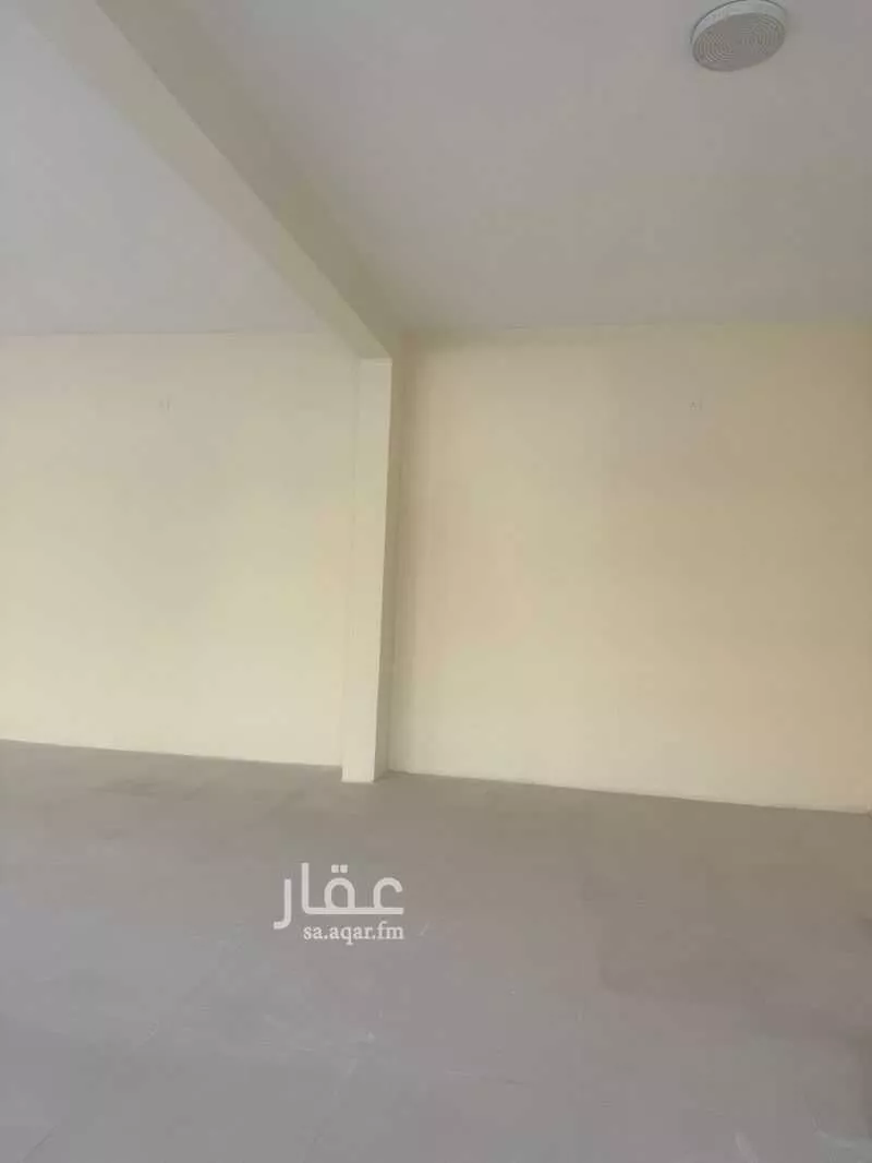 محل للإيجار في شارع ابي سعيد الخدري, حي الملك فيصل, مدينة الرياض, منطقة الرياض 1 صورة