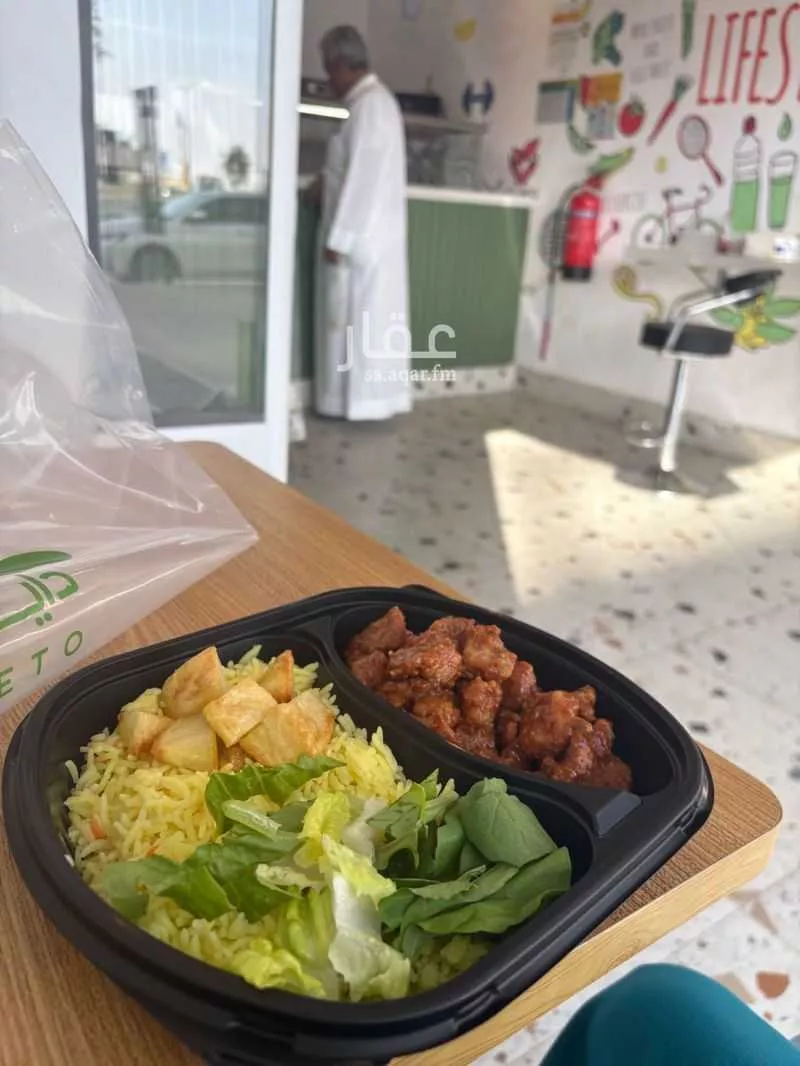 محل للبيع في شارع خديجة بنت خويلد, حي طويق, مدينة الرياض, منطقة الرياض 1 صورة