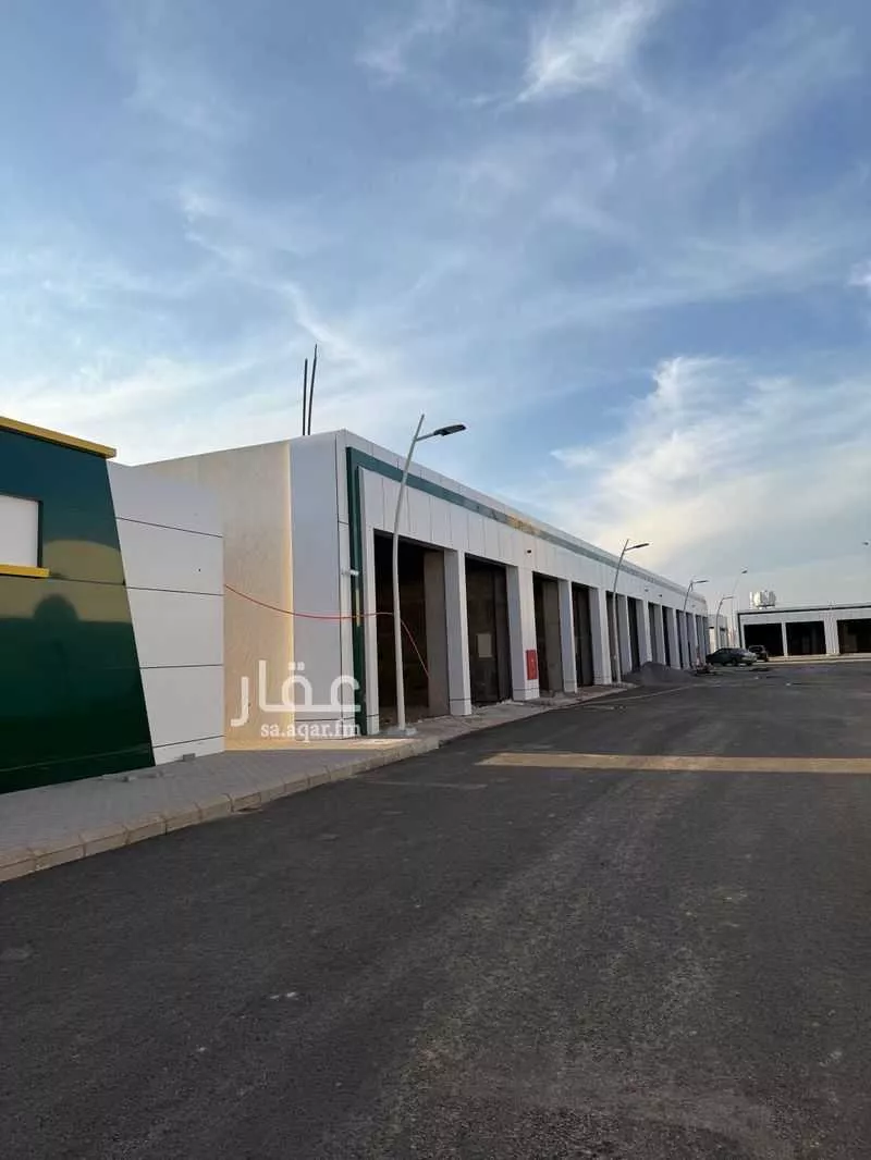 مستودع للإيجار في شارع طريق الحناكية / العمق / المهد, مدينة الحناكيه, منطقة المدينة المنورة 1 صورة