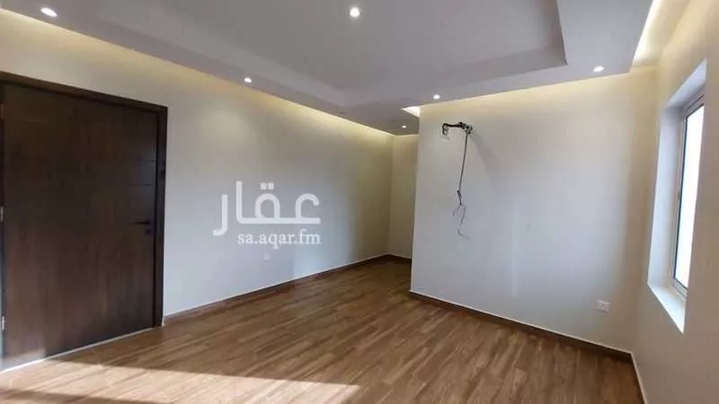 فيلا للبيع في شارع عبد الملك القرشي, حي الزمرد, مدينة جدة, منطقة مكة المكرمة 1 صورة