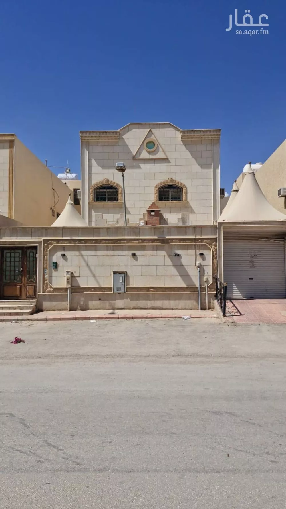 فيلا للبيع في شارع الحبيل, حي النفل, مدينة الرياض, منطقة الرياض 1 صورة