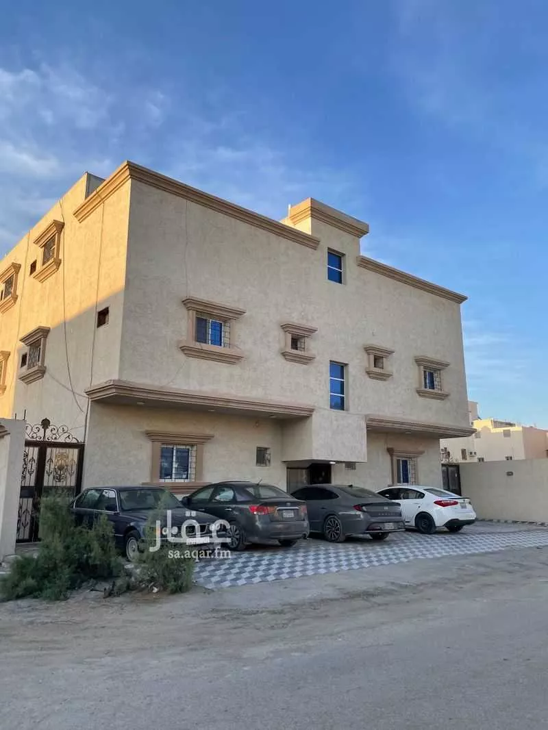 عمارة للبيع في شارع اوس بن عوف, حي ضاحية الملك فهد, مدينة الدمام, المنطقة الشرقية 1 صورة