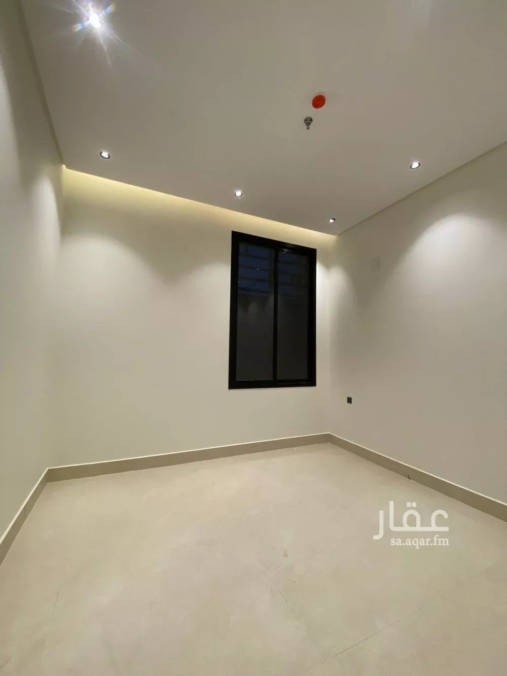 شقة للبيع في شارع عبداللطيف بن المبارك, حي المهدية, مدينة الرياض, منطقة الرياض 1 صورة