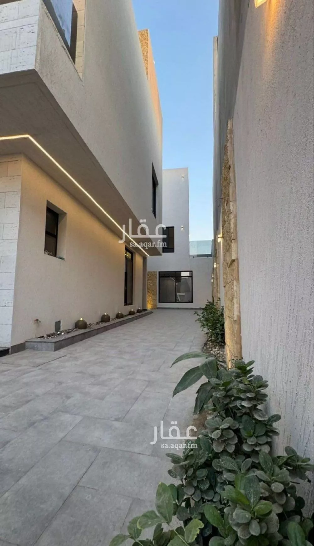 فيلا للبيع في شارع السيل الكبير, حي المهدية, مدينة الرياض, منطقة الرياض 1 صورة