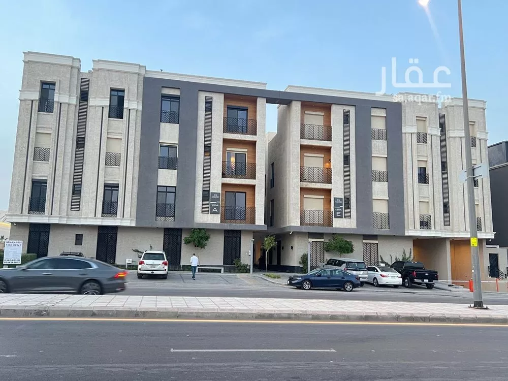 شقة للإيجار في شارع محمد بن عبدالعزيز الدغيثر, حي الملقا, مدينة الرياض, منطقة الرياض 1 صورة