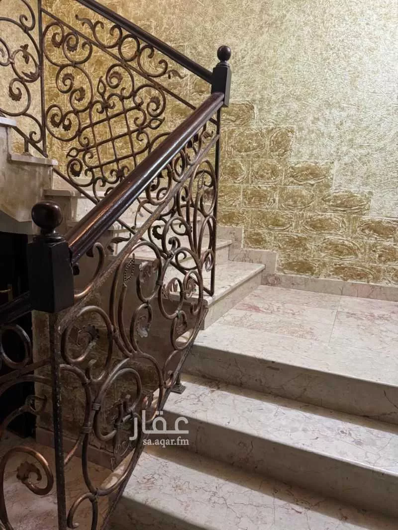 دور للبيع في شارع 1236674, حي الملك فهد, مدينة مكه المكرمه, منطقة مكة المكرمة 1 صورة