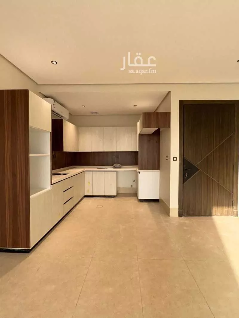 شقة للبيع في شارع مدائن صالح, حي الحمراء, مدينة الخبر, المنطقة الشرقية 1 صورة