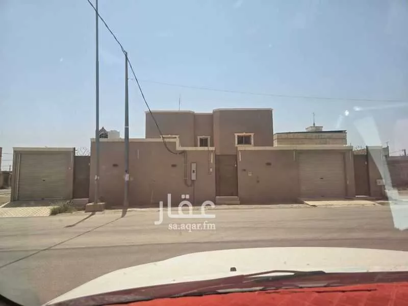 فيلا للبيع في شارع ابن الهيثم, حي النهضة, مدينة حوطه سدير, منطقة الرياض 1 صورة