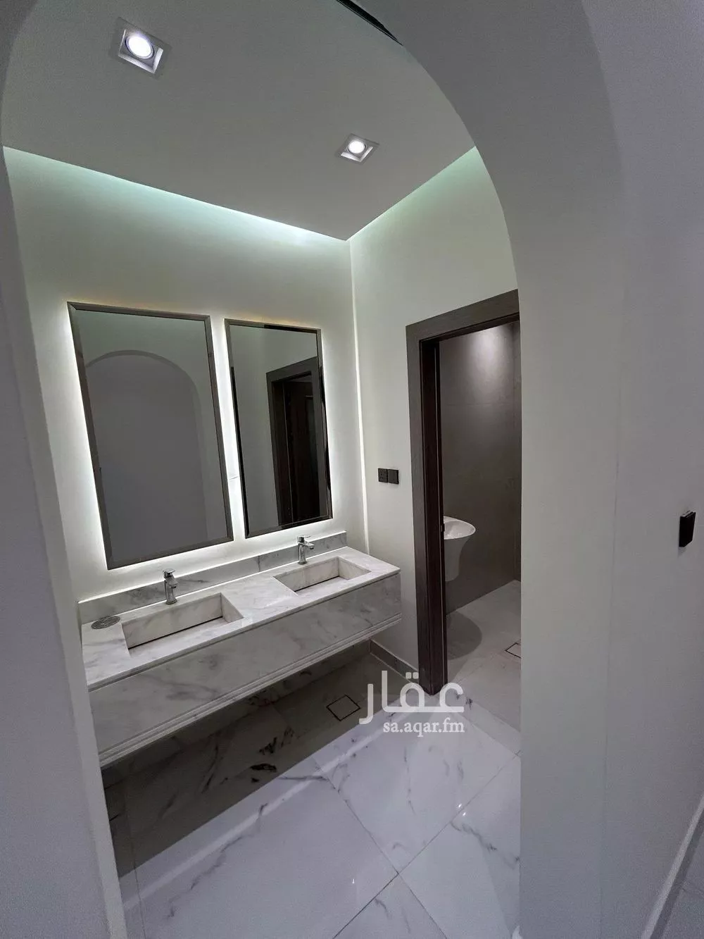 فيلا للبيع في حي الحسام, مدينة الدمام, المنطقة الشرقية 1 صورة