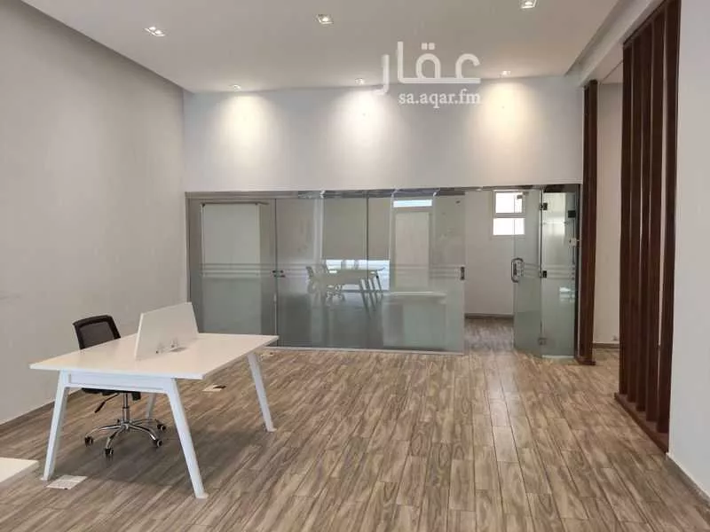 مكتب تجاري للإيجار في شارع طريق مكة المكرمة, حي الهدا, مدينة الرياض, منطقة الرياض 1 صورة