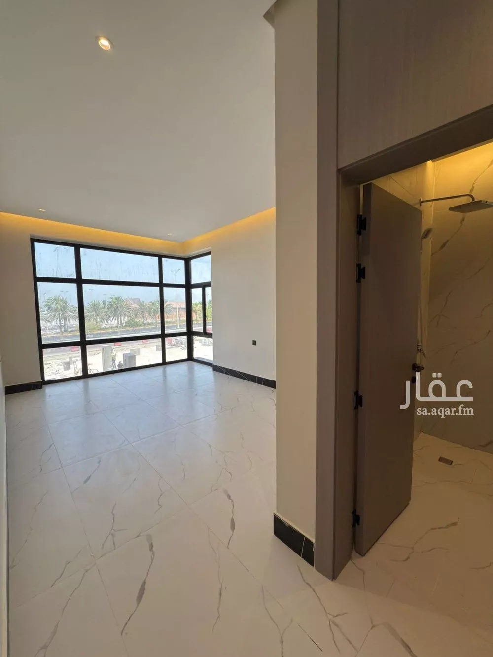 شقة للبيع في شارع الملك عبد الله بن عبدالعزيز, حي الشاطئ الغربي, مدينة الدمام, المنطقة الشرقية 1 صورة