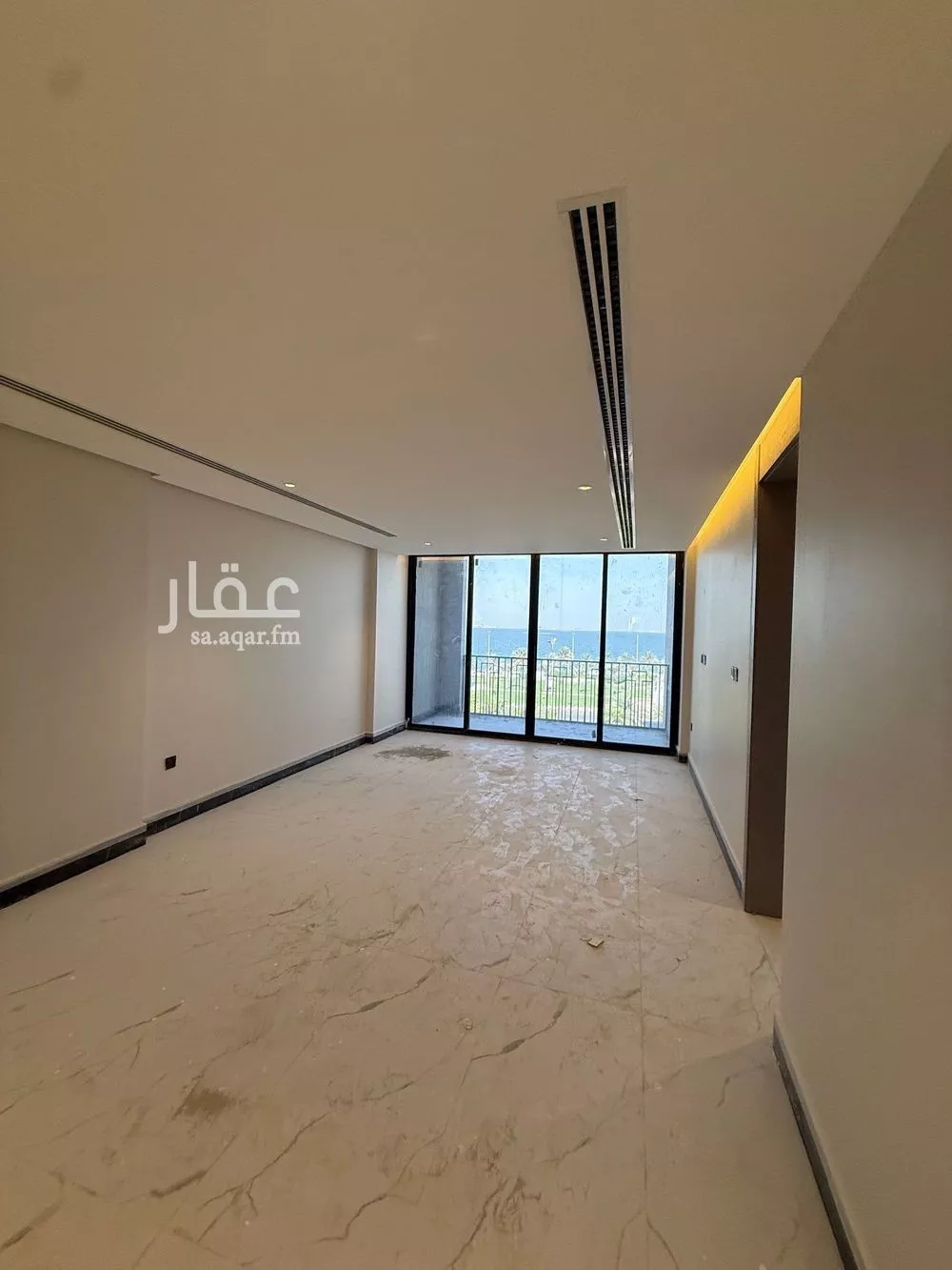شقة للبيع في شارع الملك عبد الله بن عبدالعزيز, حي الشاطئ الغربي, مدينة الدمام, المنطقة الشرقية 1 صورة