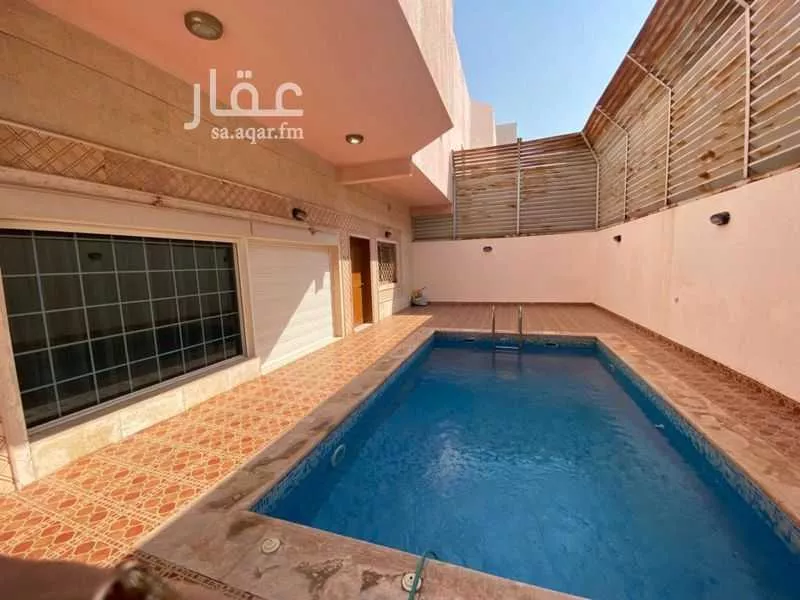 فيلا للبيع في شارع المالكي, حي الروضة, مدينة جدة, منطقة مكة المكرمة 1 صورة