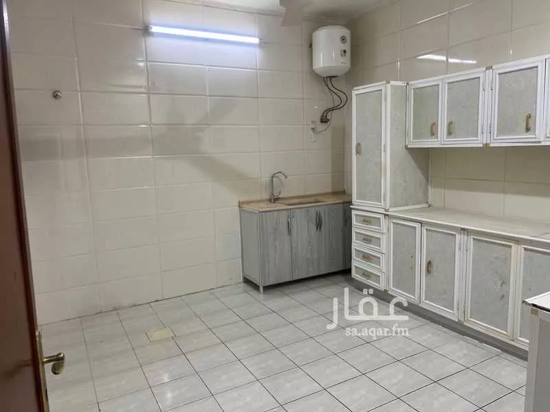 شقة للإيجار في شارع الامير مقرن بن عبدالعزيز ، حي الفيصلية الثاني ، الهفوف ، الاحساء 1 صورة