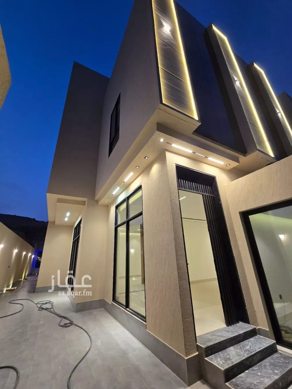 فيلا للبيع في شارع يحيى البرمكي, حي النرجس, مدينة الرياض, منطقة الرياض 1 صورة