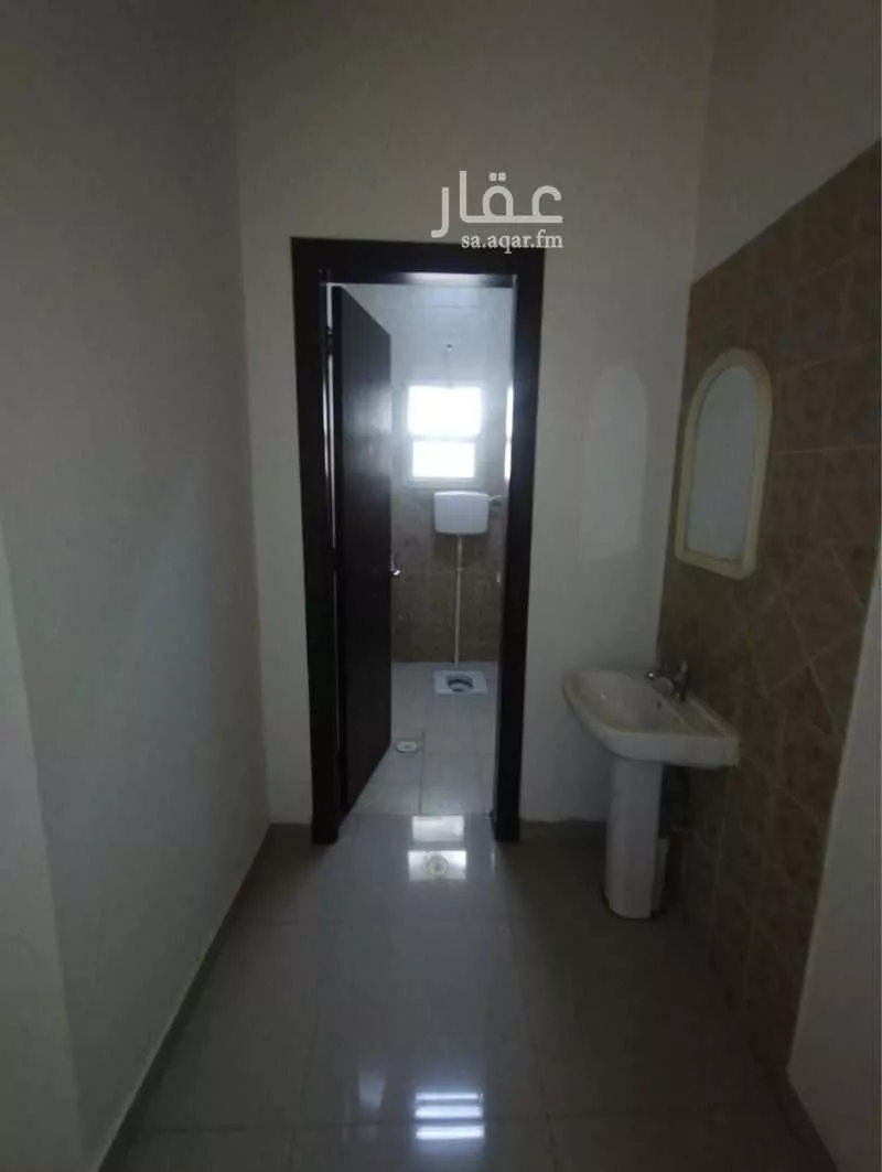 شقة للإيجار في شارع طريق عرفات الفرعي, حي الدار البيضاء, مدينة الرياض, منطقة الرياض 1 صورة