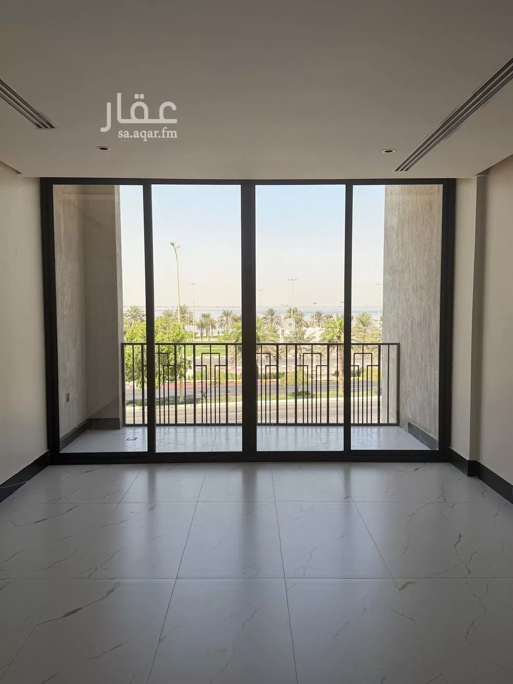 شقة للبيع في شارع الملك عبد الله بن عبدالعزيز, حي الشاطئ الغربي, مدينة الدمام, المنطقة الشرقية 1 صورة