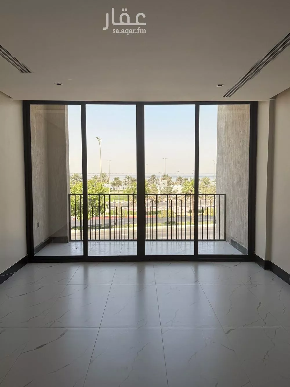 شقة للبيع في شارع الملك عبد الله بن عبدالعزيز, حي الشاطئ الغربي, مدينة الدمام, المنطقة الشرقية 1 صورة