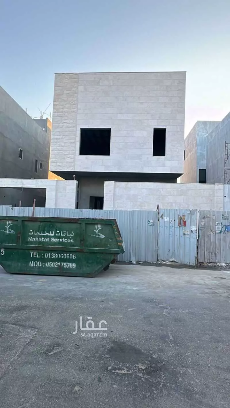 فيلا للبيع في شارع الهفوف, مدينة الظهران, المنطقة الشرقية 1 صورة