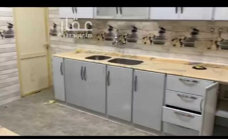 شقة للإيجار في شارع عدان ، حي حجله ، خميس مشيط ، منطقة عسير 1 صورة