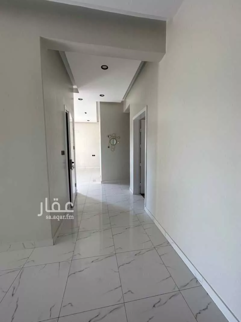 شقة للإيجار في شارع النهضة 28, حي النهضة, مدينة أحد رفيدة, منطقة عسير 1 صورة