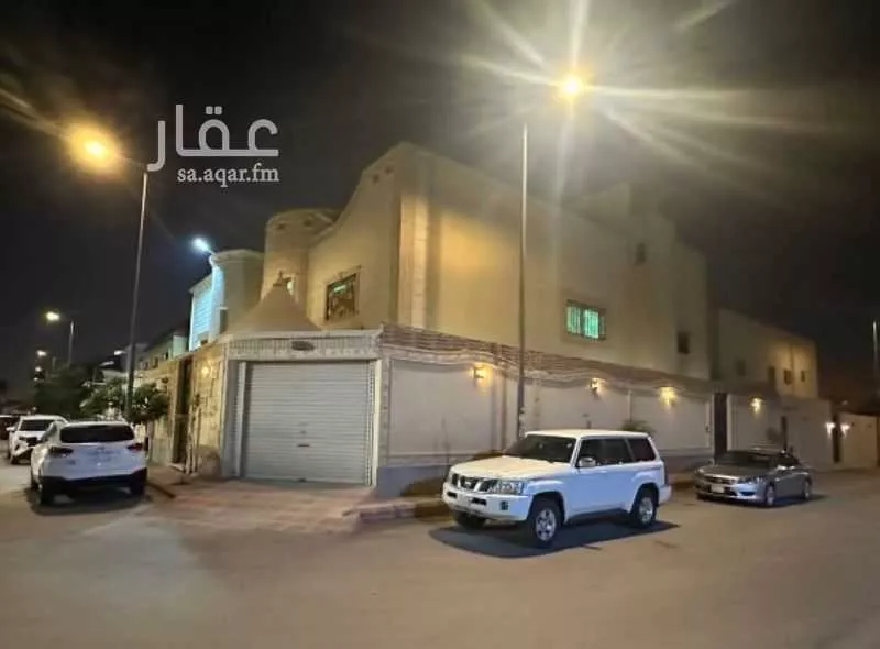 فيلا للبيع في شارع جلاجل, حي الفيحاء, مدينة الرياض, منطقة الرياض 1 صورة