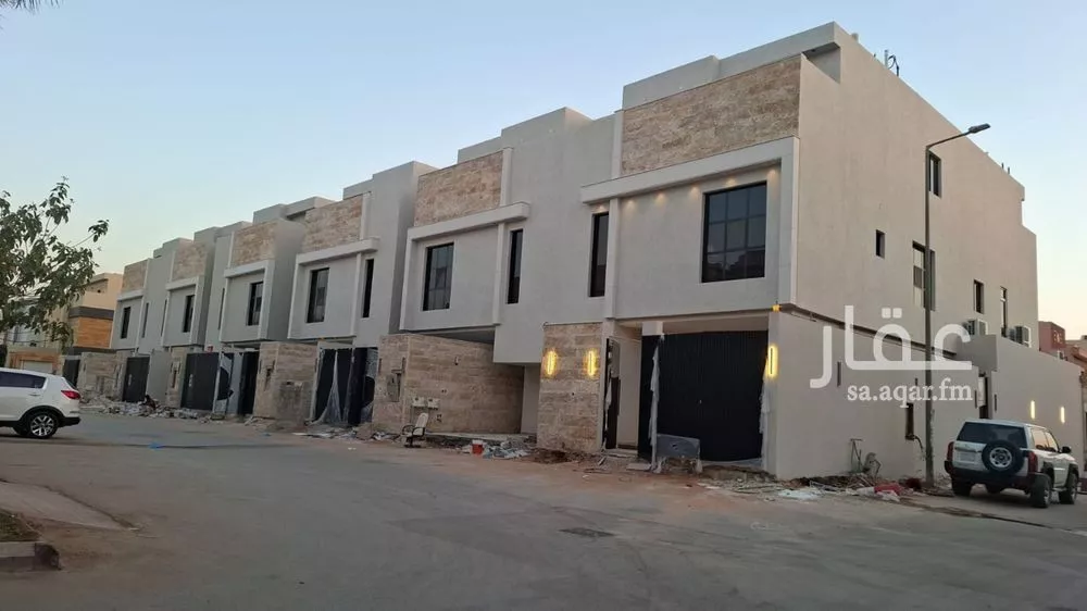 فيلا للبيع في شارع رقم 347, حي المونسية, مدينة الرياض, منطقة الرياض 1 صورة