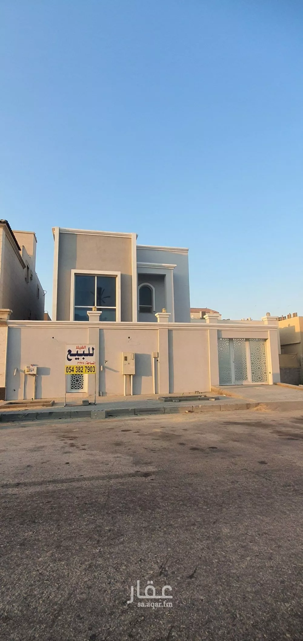 فيلا للبيع في شارع عبدالرحمن بن علقمة, حي المنتزة, مدينة الدمام, المنطقة الشرقية 1 صورة