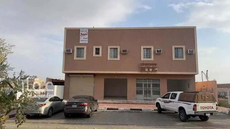 عمارة للبيع في شارع الملك عبدالعزيز, حي حي ج5, مدينة حريملاء, منطقة الرياض 1 صورة