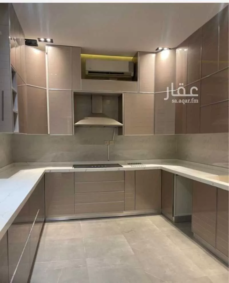 فيلا للإيجار في شارع عبدالكريم سلمان, حي العارض, مدينة الرياض, منطقة الرياض 1 صورة