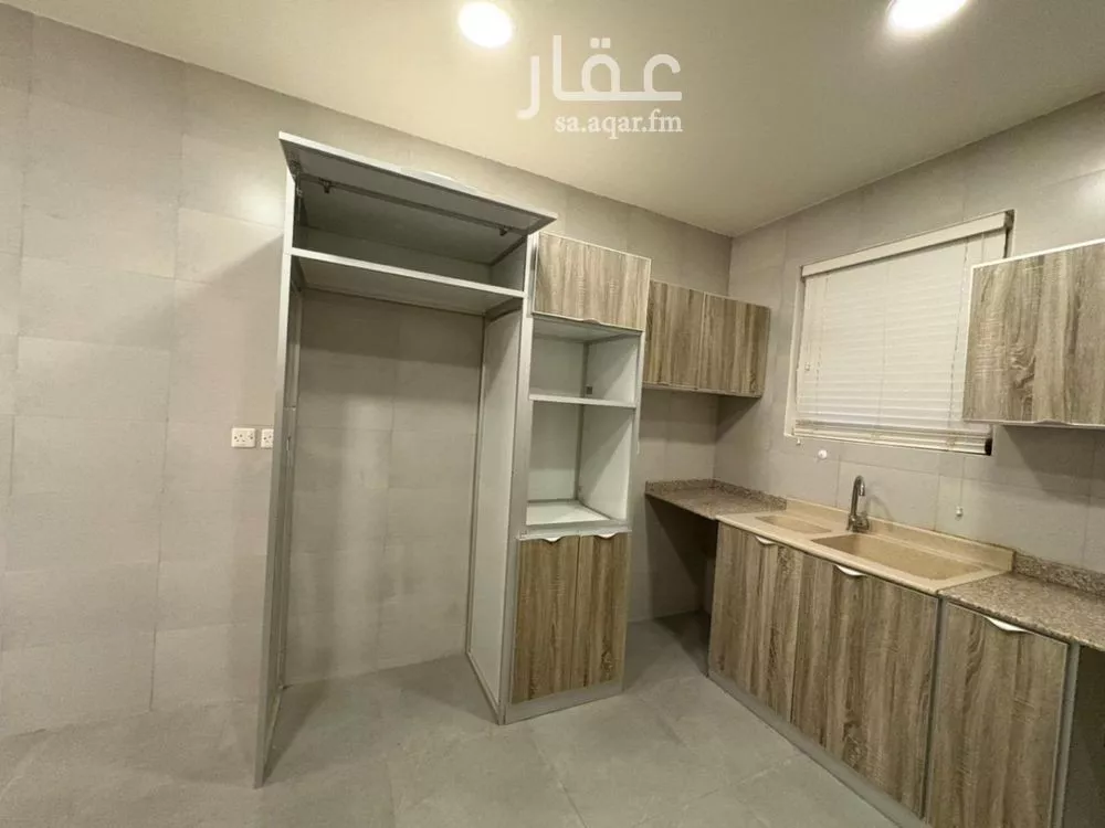 شقة للإيجار في شارع الجهيمي, حي ظهرة العودة شرق, مدينة الدرعية, منطقة الرياض 1 صورة