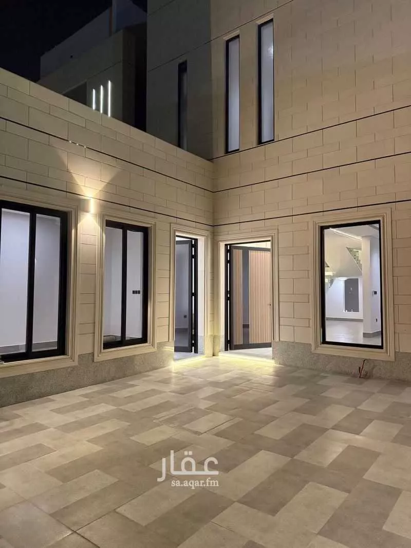 فيلا للبيع في شارع ذكوان الخزرجي, حي التحلية, مدينة الخبر, المنطقة الشرقية 1 صورة