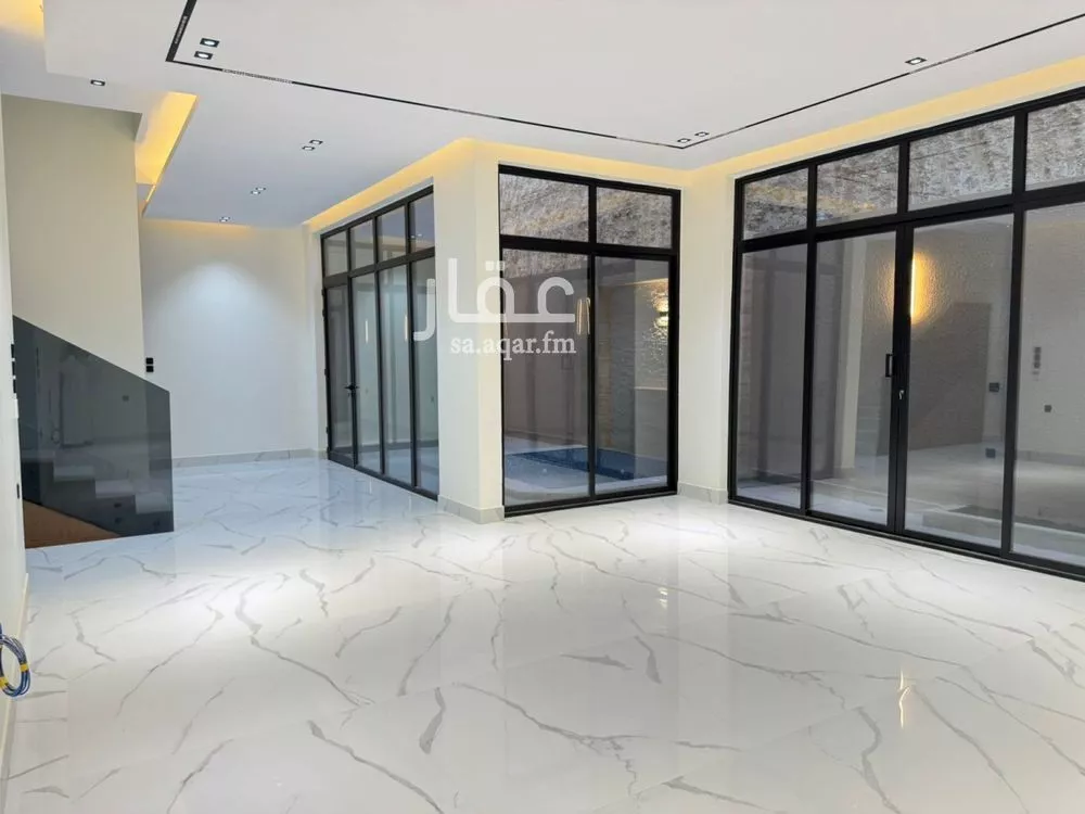 فيلا للبيع في شارع البادراني, حي النرجس, مدينة الرياض, منطقة الرياض 1 صورة