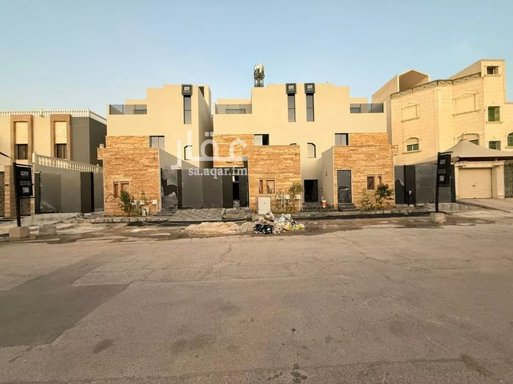 دور للبيع في شارع العميد, حي إشبيلية, مدينة الرياض, منطقة الرياض 1 صورة