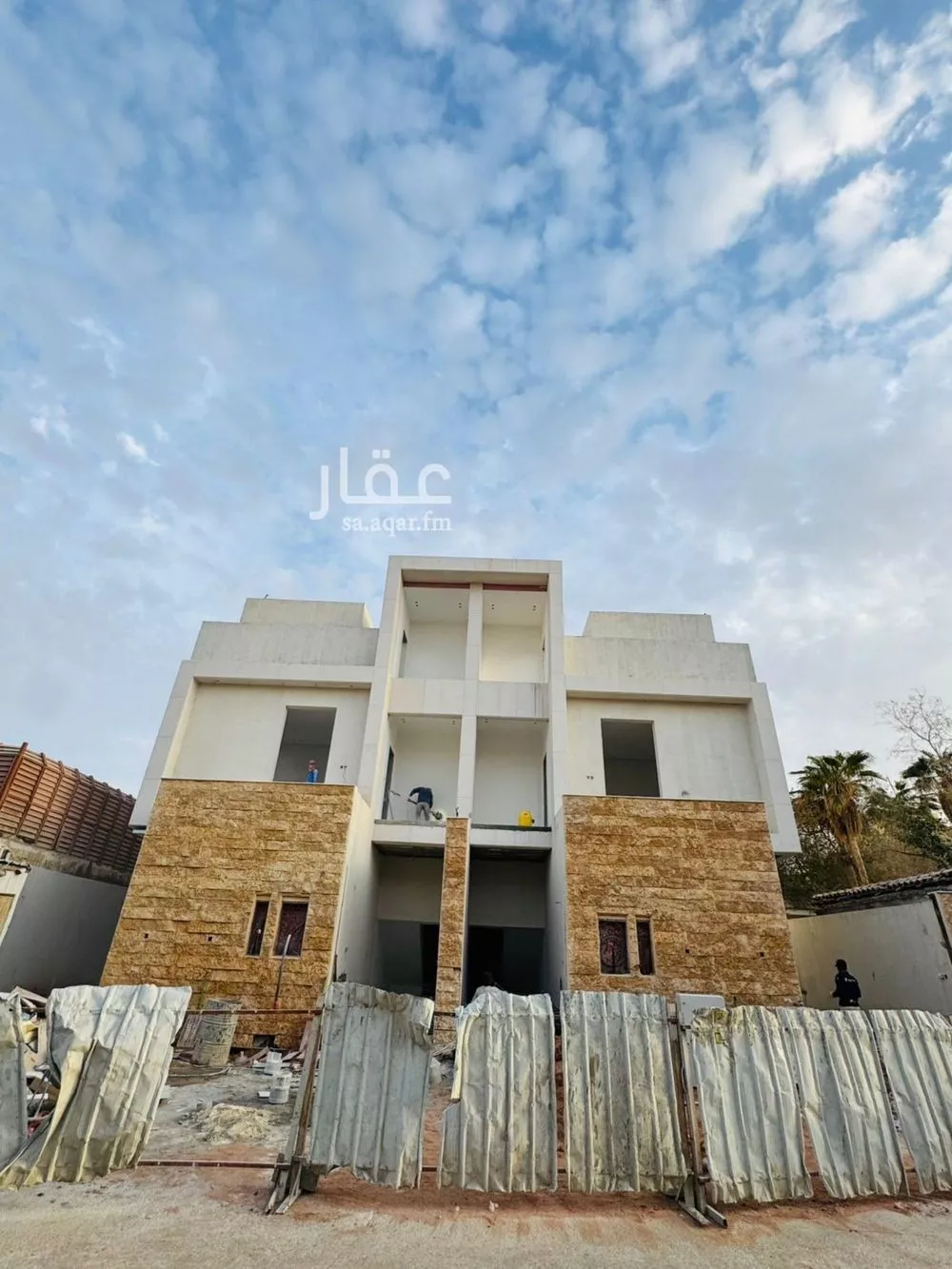 دور للبيع في شارع سكاكا, حي اليرموك, مدينة الرياض, منطقة الرياض 1 صورة