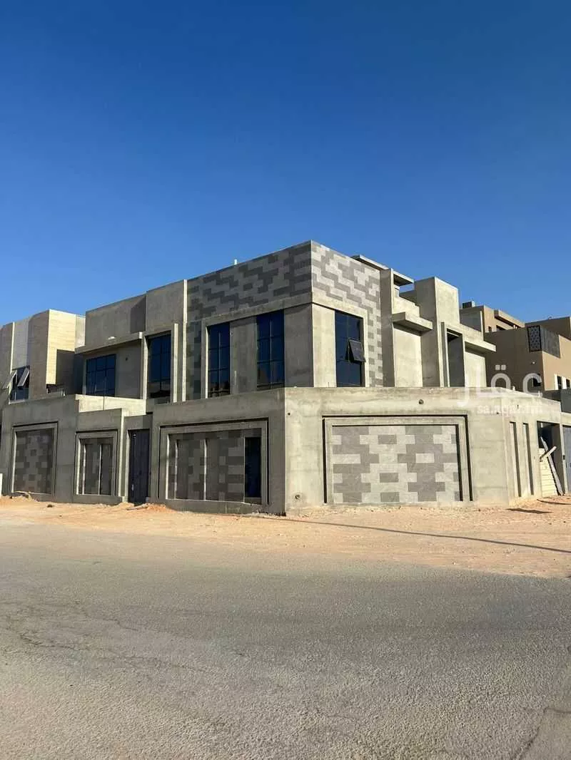 فيلا للبيع في شارع محمد حبيب الله الشنقيطي, حي القيروان, مدينة الرياض, منطقة الرياض 1 صورة