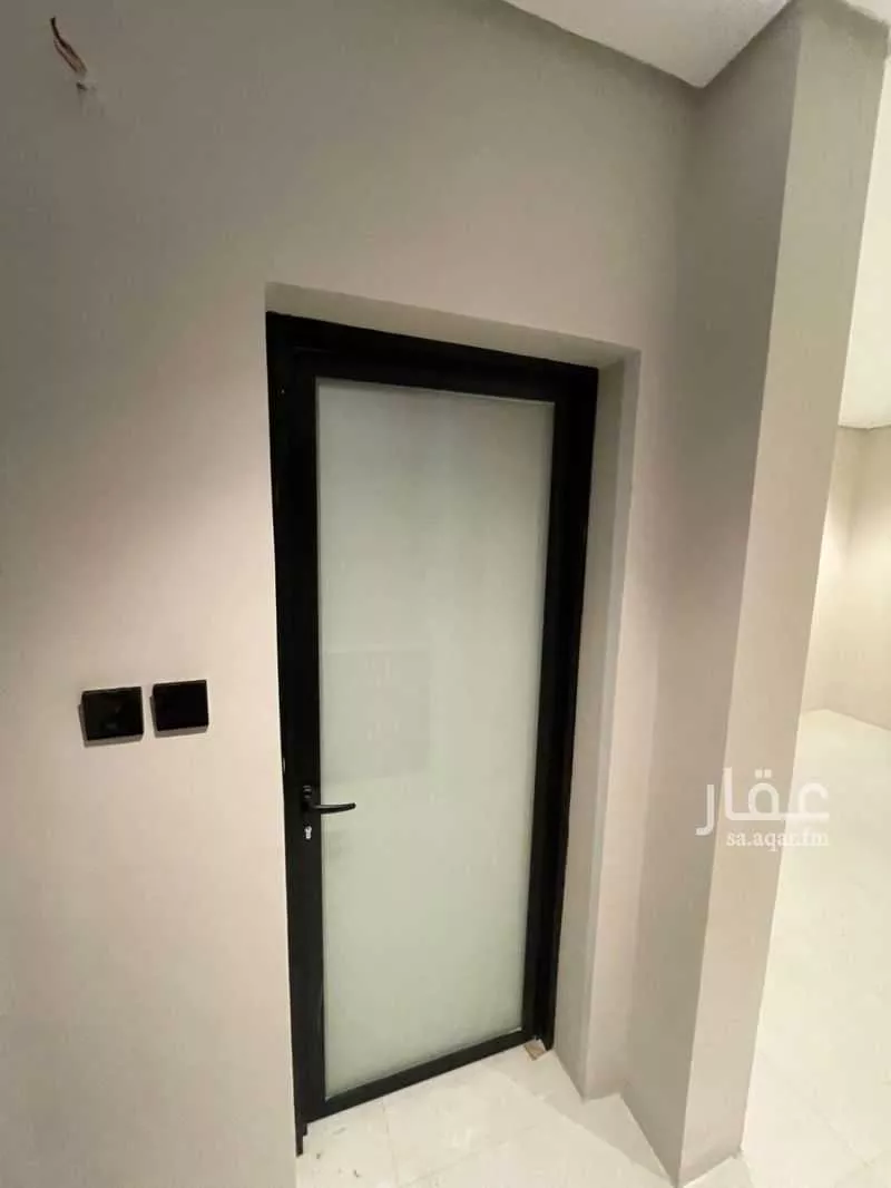 شقة للإيجار في شارع المغيره ابن شعبه, حي الصواري, مدينة الخبر, المنطقة الشرقية 1 صورة